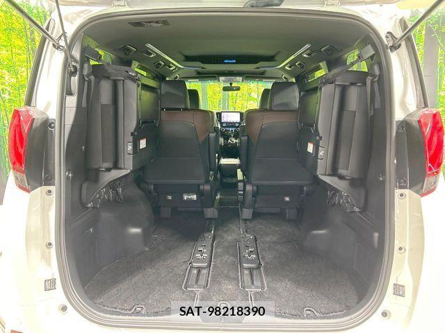 Toyota ALPHARD 2017-04 8740183-10
