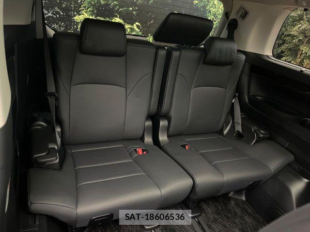 Toyota ALPHARD 2021-04 8740167-10
