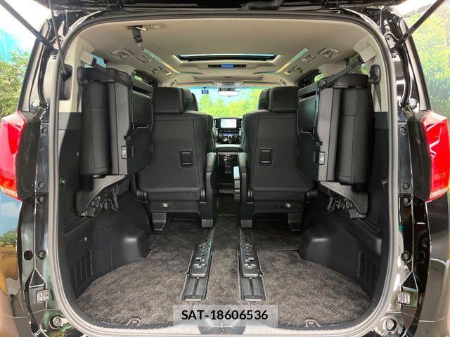 Toyota ALPHARD 2021-04 8740167-11