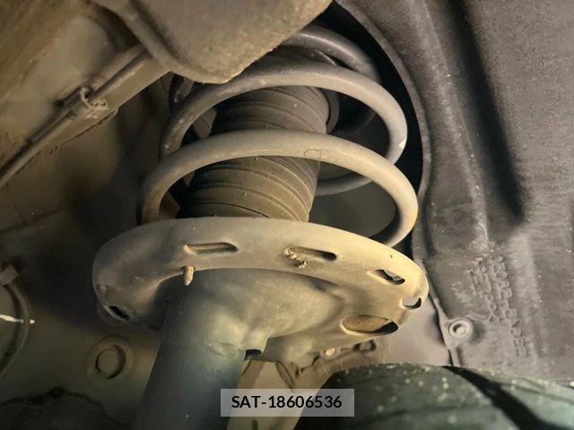 Toyota ALPHARD 2021-04 8740167-19