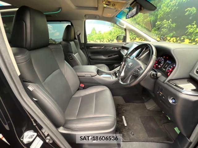Toyota ALPHARD 2021-04 8740167-8