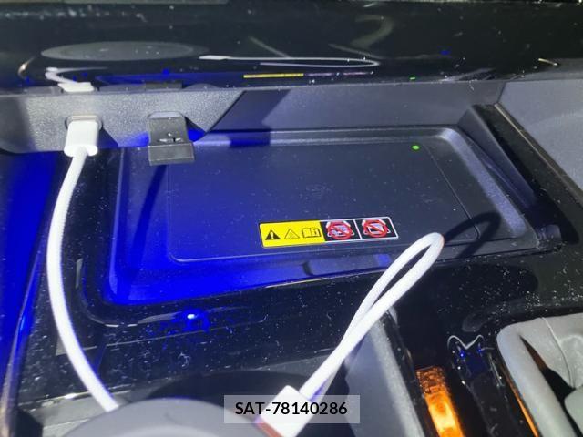Toyota ALPHARD 2023-10 8740131-22