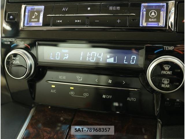 Toyota ALPHARD 2019-01 8740194-10