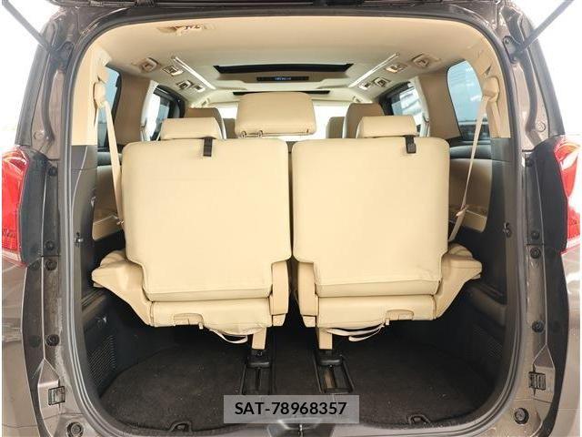 Toyota ALPHARD 2019-01 8740194-20