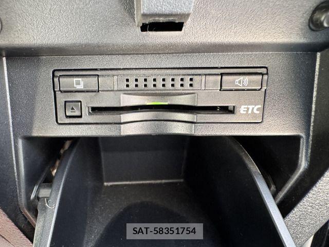 Toyota ALPHARD 2015-06 8740204-7