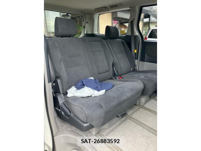 Toyota ALPHARD 2007-08 8740214-7