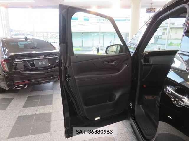 Toyota ALPHARD 2025-02 8740130-16