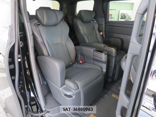 Toyota ALPHARD 2025-02 8740130-17