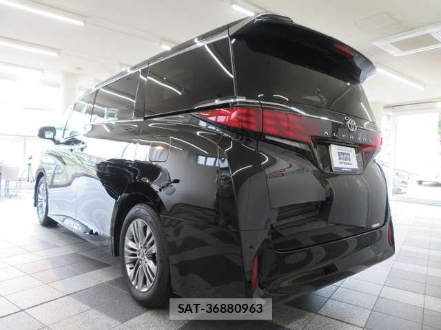 Toyota ALPHARD 2025-02 8740130-1
