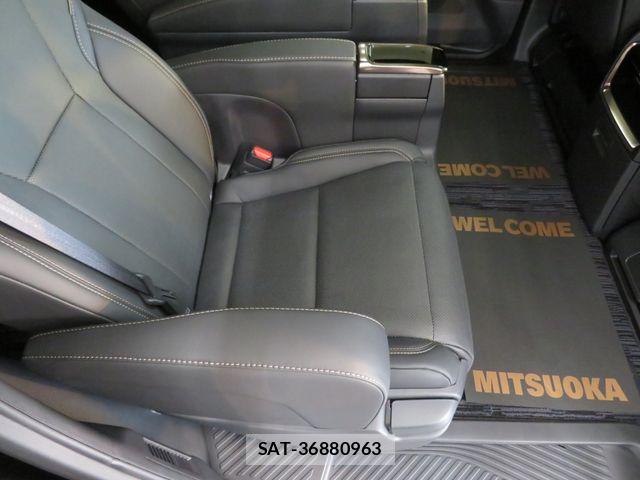 Toyota ALPHARD 2025-02 8740130-19