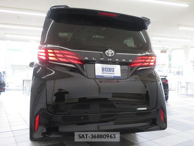 Toyota ALPHARD 2025-02 8740130-28