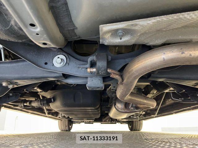 Toyota ALPHARD 2021-06 8740176-18