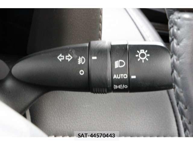 Toyota ALPHARD 2023-10 8740153-6