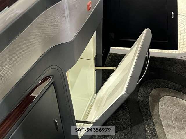 Toyota ALPHARD 2019-11 8779352-9