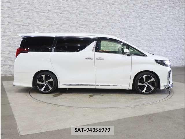 Toyota ALPHARD 2019-11 8779352-14