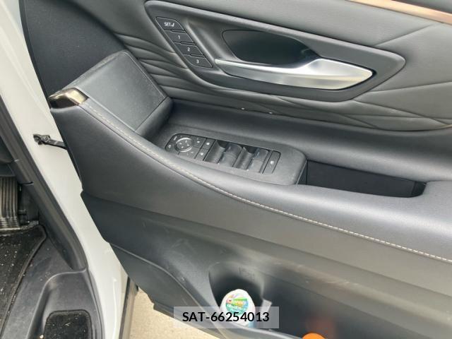 Toyota ALPHARD 2025-02 8779316-13