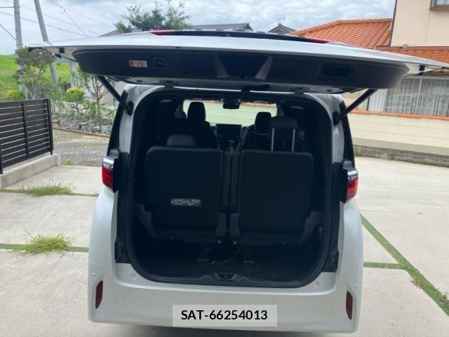 Toyota ALPHARD 2025-02 8779316-8