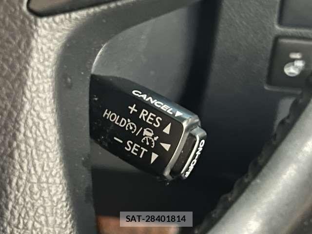 Toyota ALPHARD 2019-05 8779363-8