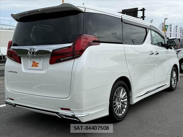 Toyota ALPHARD 2018-03 8779362-12