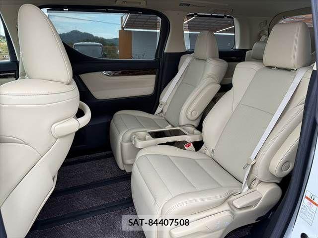 Toyota ALPHARD 2018-03 8779362-18