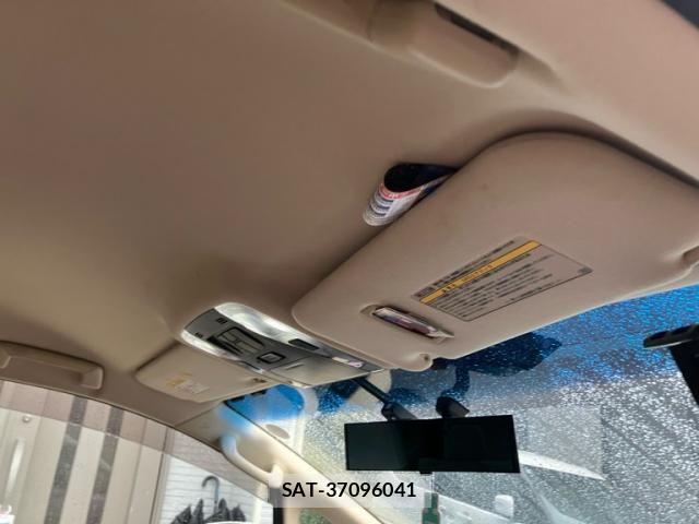 Toyota ALPHARD 2017-08 8779374-10