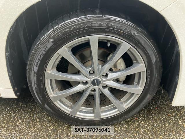 Toyota ALPHARD 2017-08 8779374-6