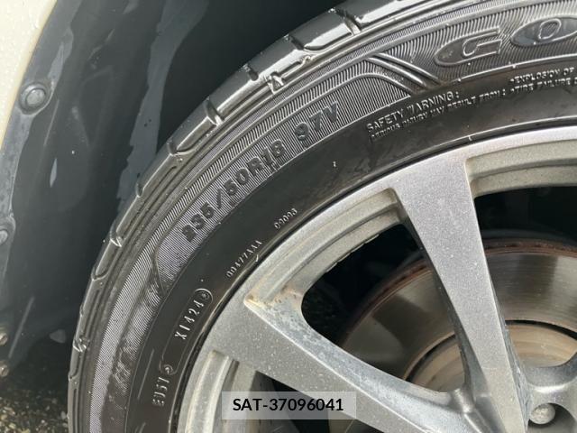 Toyota ALPHARD 2017-08 8779374-7