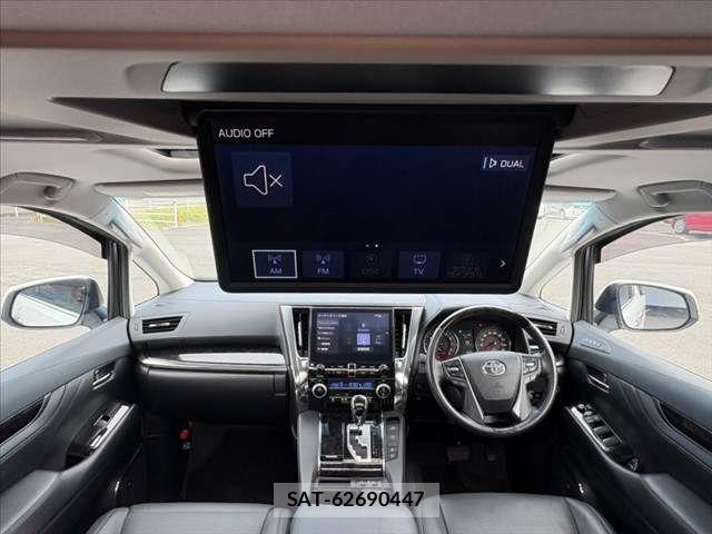 Toyota ALPHARD 2022-11 8779351-1