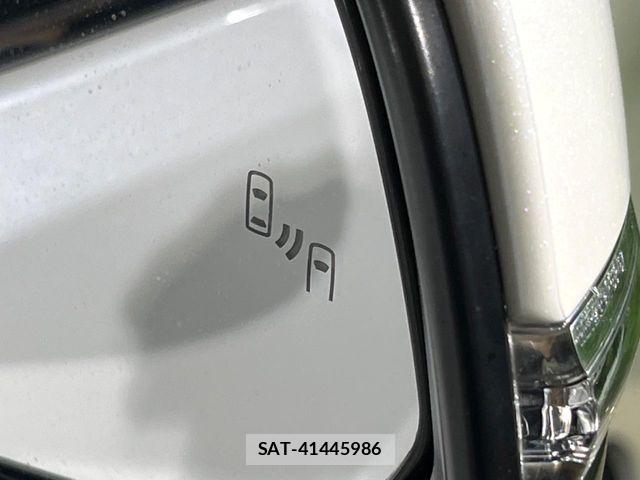 Toyota ALPHARD 2019-05 8779355-6