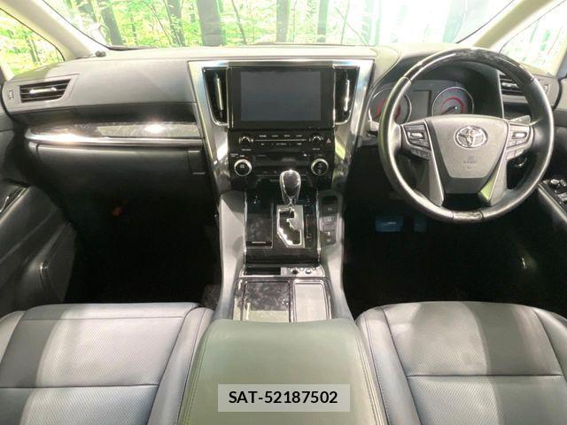 Toyota ALPHARD 2022-03 8779350-1