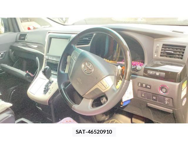 Toyota ALPHARD 2013-09 8779377-8