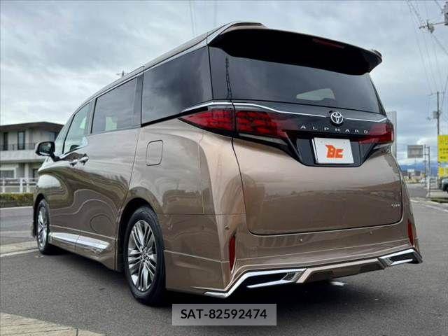 Toyota ALPHARD 2025-03 8779212-12