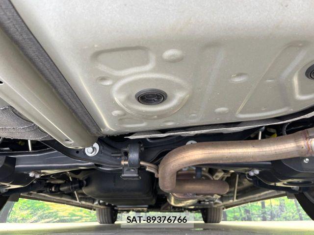 Toyota ALPHARD 2023-04 8779331-18