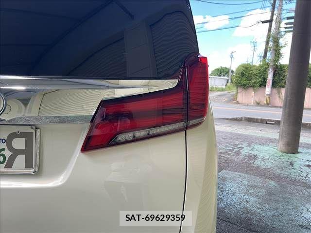 Toyota ALPHARD 2021-03 8779365-10