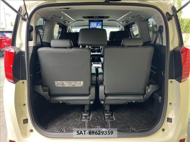 Toyota ALPHARD 2021-03 8779365-11