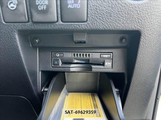 Toyota ALPHARD 2021-03 8779365-16