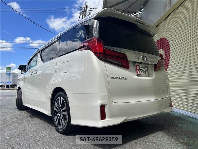 Toyota ALPHARD 2021-03 8779365-4
