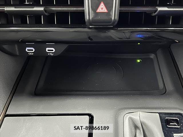 Toyota ALPHARD 2026-04 8779211-24