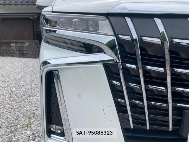 Toyota ALPHARD 2022-06 8779354-10
