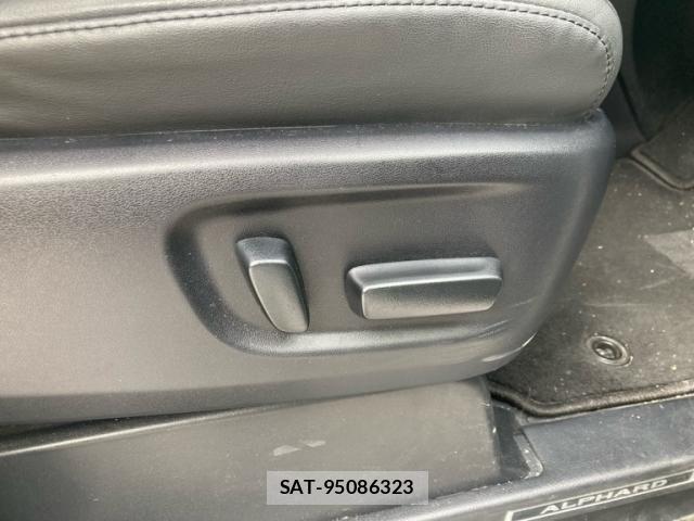 Toyota ALPHARD 2022-06 8779354-13
