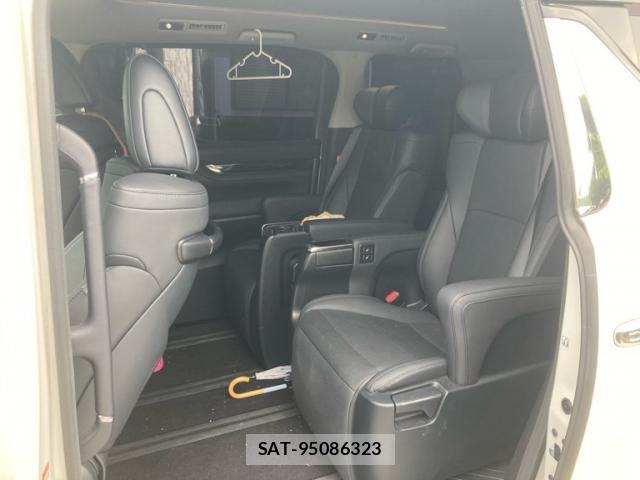 Toyota ALPHARD 2022-06 8779354-23
