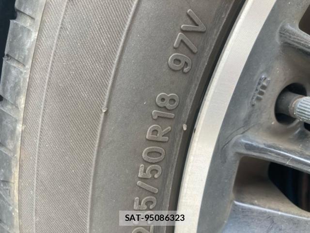 Toyota ALPHARD 2022-06 8779354-6