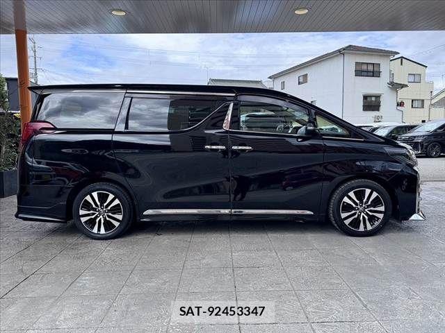 Toyota ALPHARD 2018-07 8779370-10