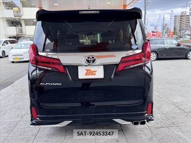 Toyota ALPHARD 2018-07 8779370-13