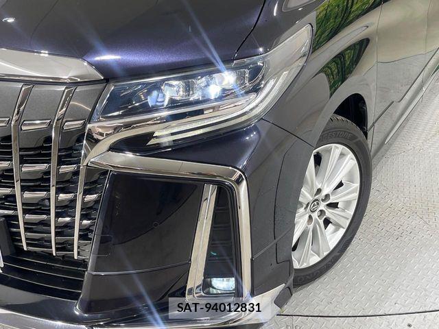 Toyota ALPHARD 2018-01 8779364-11