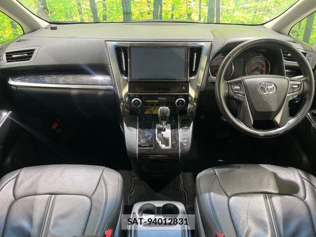 Toyota ALPHARD 2018-01 8779364-1
