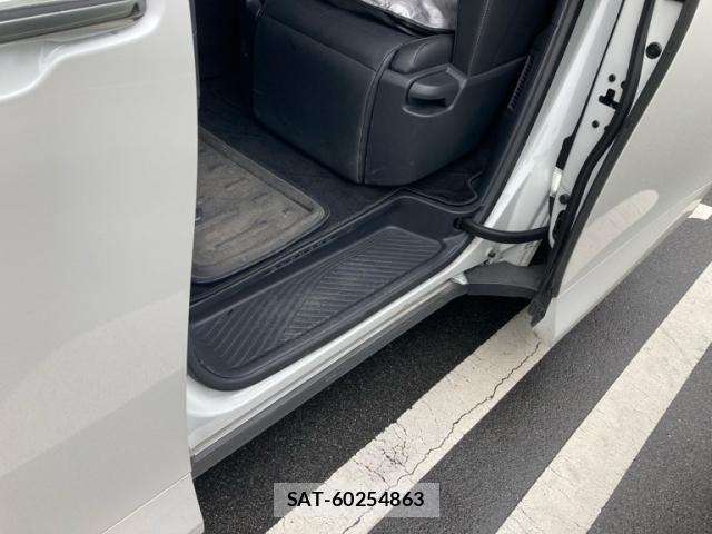 Toyota ALPHARD 2024-12 8779319-7
