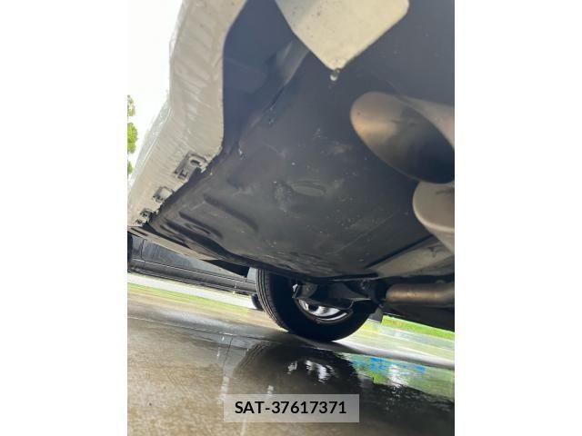 Toyota ALPHARD 2017-06 8779372-11