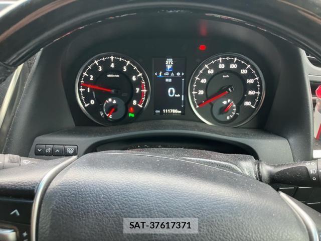 Toyota ALPHARD 2017-06 8779372-20