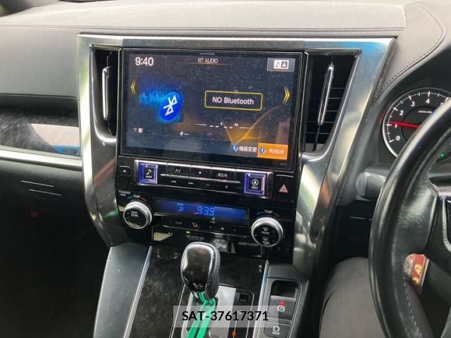 Toyota ALPHARD 2017-06 8779372-22